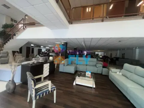 Nave industrial en Seoane (Coles)