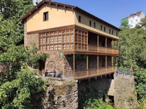 Casa rústica en Ourense Capital