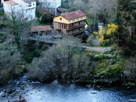 Casa rústica en Ourense Capital