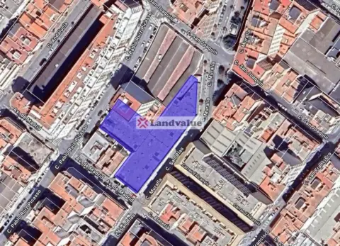 Terreno en Avinguda de Pablo Ruiz Picasso
