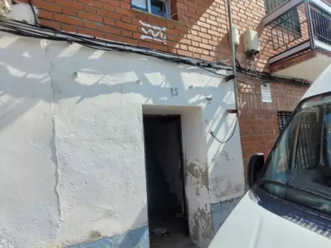 Casa pareada en Las Ventas de San Julián
