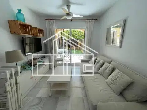 Casa en calle del Mar de Japón