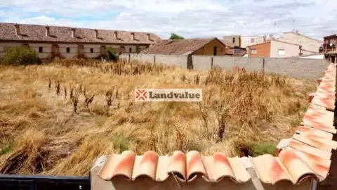 Terreno en calle de la Virgen