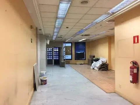 Local comercial en Rúa da Senra
