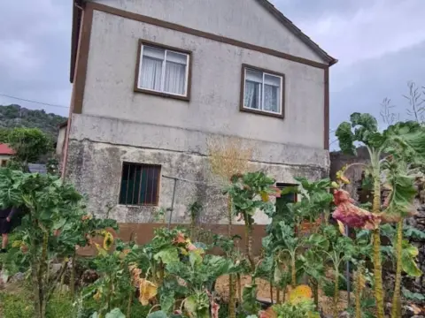 Casa en Casares (Carballeda de Avia)