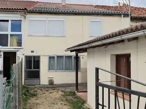 Casa en Barrio de San Cipriano