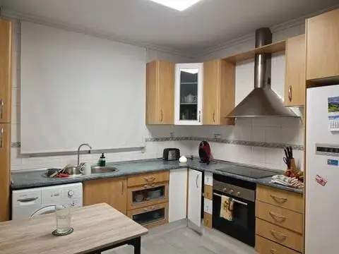 Casa adosada en Barrio Peral-San Félix