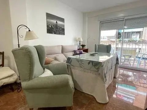 Piso en Ciudad Jardín-Zoco