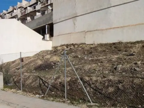 Terreno en Cogollos de La Vega
