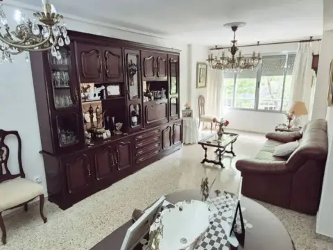 Piso en Juan XXIII-Rochelambert