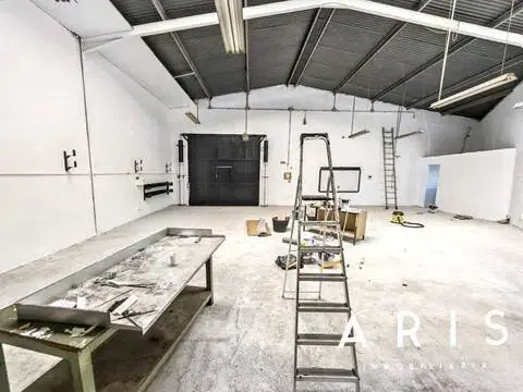 Nave industrial en Los Prados