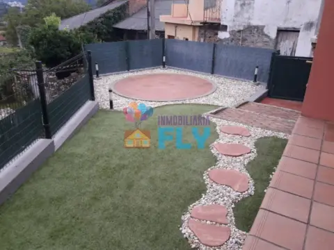 Casa en A Groba (Ribadavia)