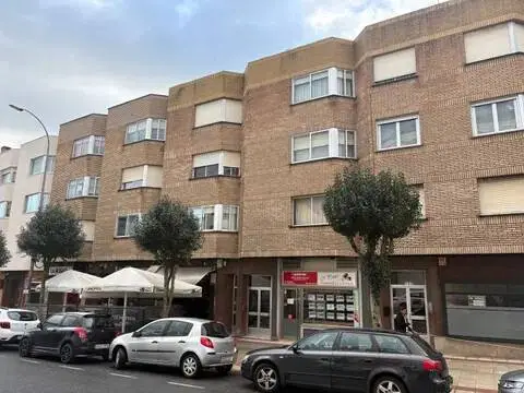 Piso en El Feal-Xuvia