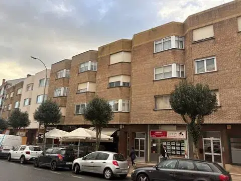 Piso en El Feal-Xuvia