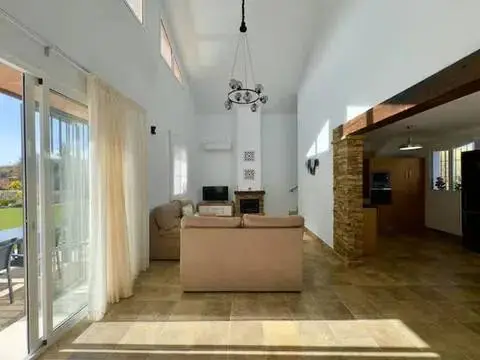 Casa rústica en calle Coin 29100 Malaga Espana No Number