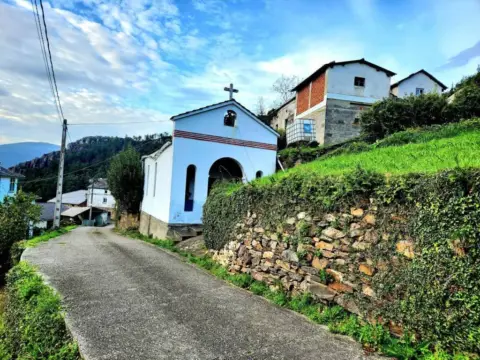 Casa en calle Loredo 5