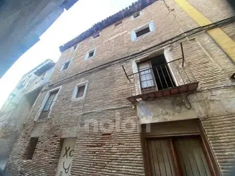 Casa adosada en Tarazona