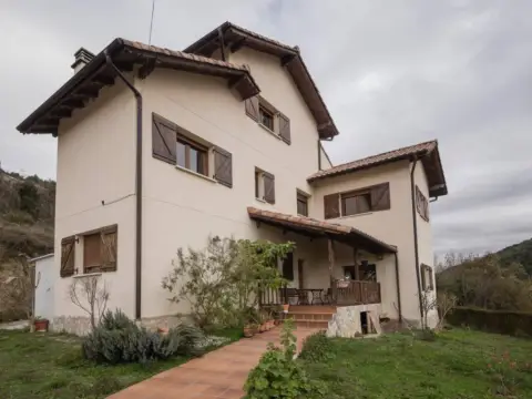 Casa en Esteríbar