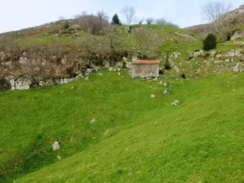 Casa rústica en Arredondo