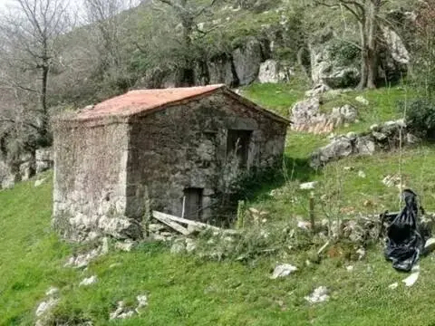 Casa rústica en Arredondo