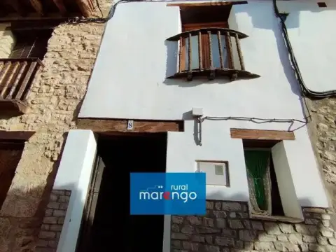 Chalet en Zorita del Maestrazgo