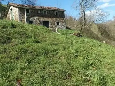 Casa rústica en Arredondo