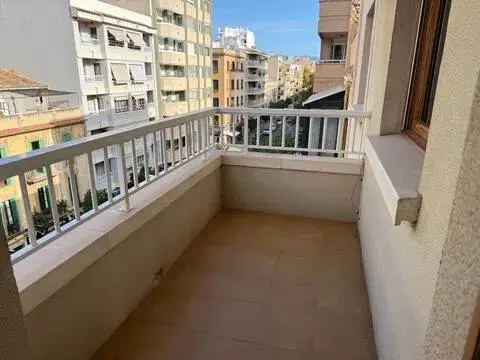Piso en Arxiduc