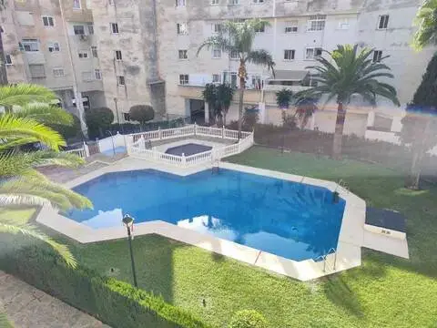 Piso en El Cónsul-El Romeral-La Colonia Santa Inés