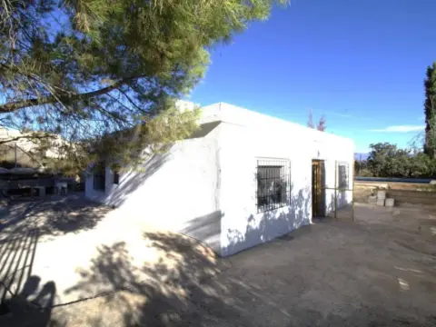 Casa rústica en Alhama de Almería