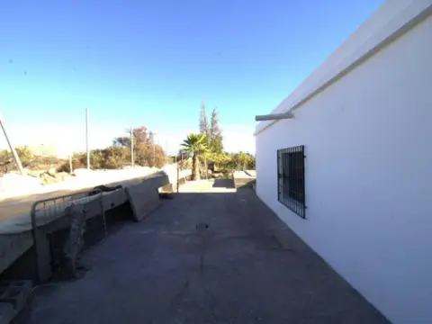 Casa rústica en Alhama de Almería