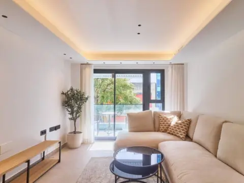 Piso en calle Conde San Isidro 14