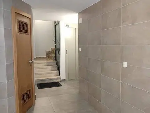 Piso en calle de Abrego