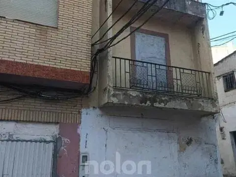 Casa adosada en Iznalloz