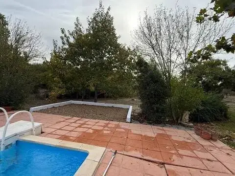 Chalet rústico en Carretera de Olivenza