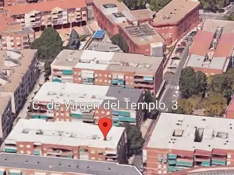 Piso en calle de la Virgen del Templo