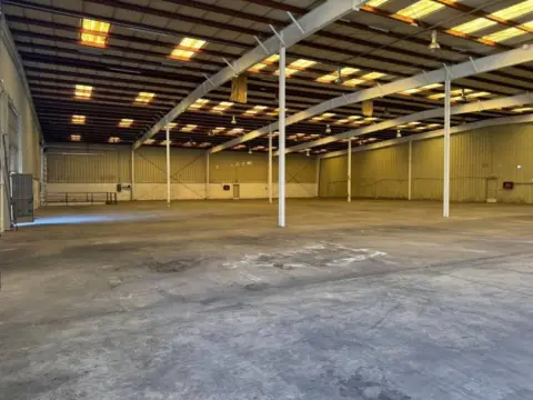 Nave industrial en Zona Cueva de Menga
