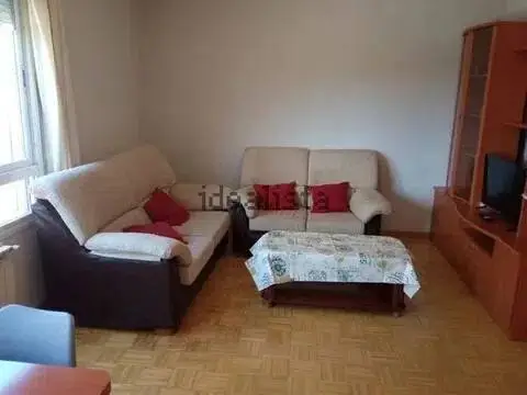 Piso en calle San Isidoro