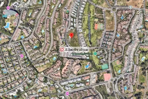 Terreno en calle calle Condado de Huelva y Priorato