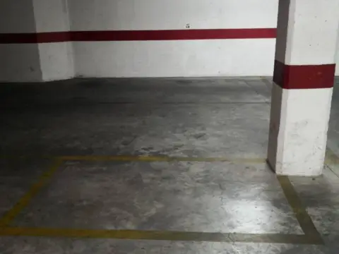 Garaje en Huerta de la Reina-Arruzafilla-Parque Figueroa-Noreña