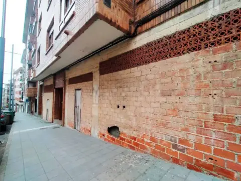 Local comercial en Pravia