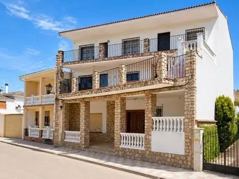 Chalet en calle del Infante Enrique Aragón