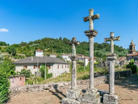 Casa en Leiro (Capital)