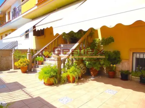 Casa adosada en Almendralejo