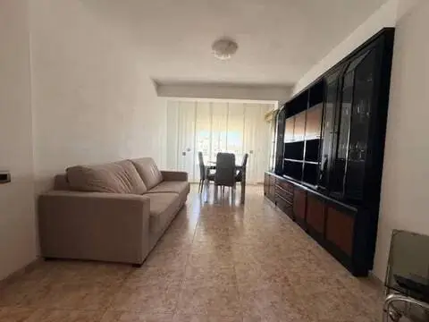 Piso en calle de Gregorio Molina