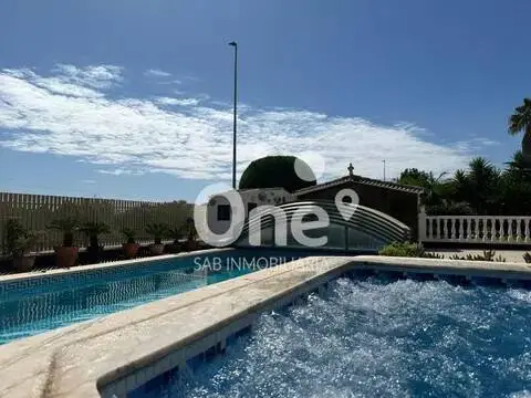 Chalet en San Antonio de Benagéber
