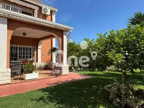 Chalet en San Antonio de Benagéber