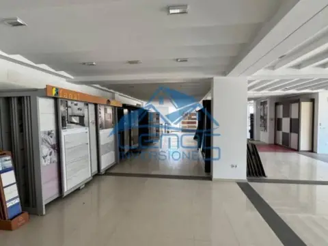 Local comercial en Sahagún