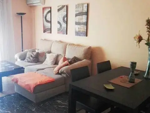 Casa adosada en Ctra. de Circunvalación-La Magdalena