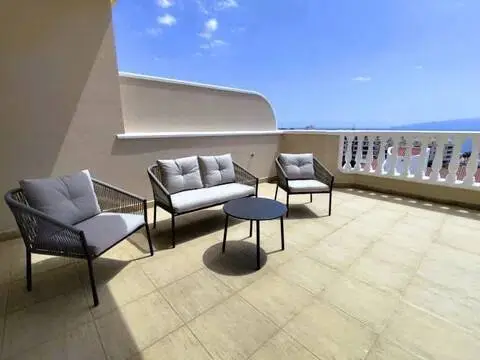 Piso en Acantilado de los Gigantes