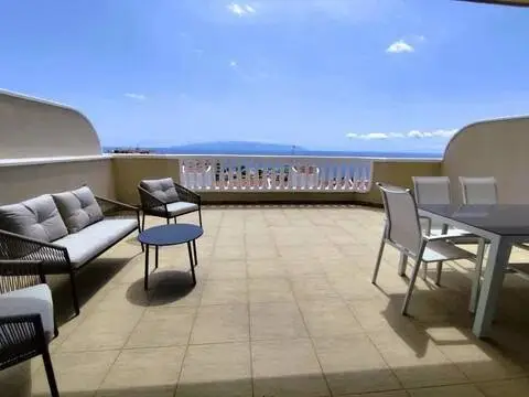 Piso en Acantilado de los Gigantes